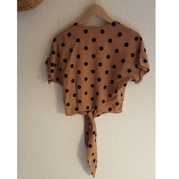 Beach Riot Piper Top In Polka Dot - Picture 5 of 10